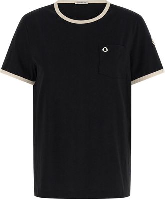 Moncler Logo Embroidery Pocket T Shirt Nero-Donna
