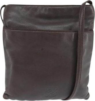 Loewe Pre-owned Cross Body Bags, female, Brown, Size: ONE SIZE Pre-owned Leather Shoulder Bag