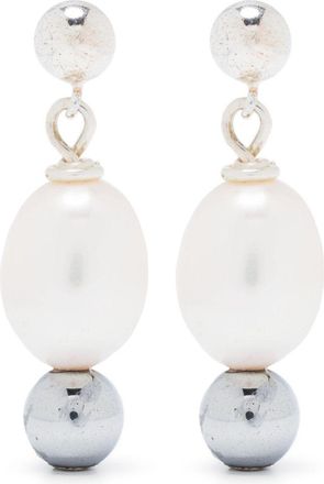 A Sinner in Pearls A Sinner In Pearls - Sterling Silver Pearl And Hematite Drop Earrings - Mens - Sterling Silver/Pearl