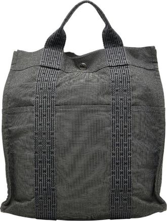 Herm&egrave;s Gray Canvas Backpack (Pre-Owned)
