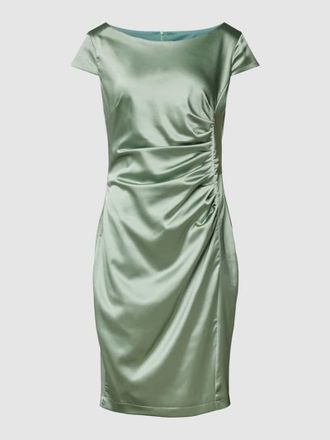 Paradi Cocktailkleid mit Rundhalsausschnitt in Gruen, Gr&ouml;&szlig;e 32