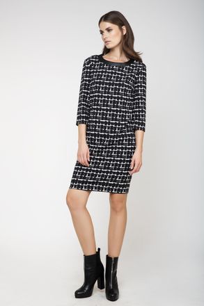 Móveis Conquista Zwarte en witte sack jurk