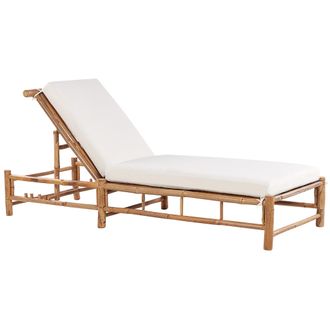 Beliani Tumbona De Madera De Bamb&uacute; Clara Blanco Crema Respaldo Ajustable Exterior Ligure