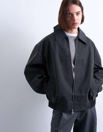 Topshop Giacca bomber super oversize in camoscio sintetico color nero slavato con fodera trapuntata e tasche applicate