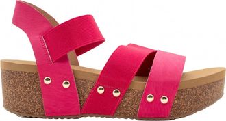 Volatile Womens Picnic Sandal In Fuchsia