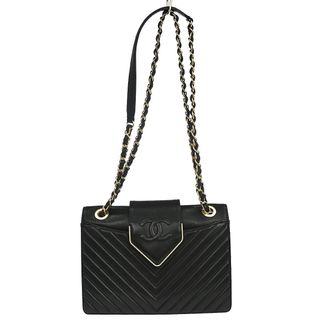 Chanel Collar And Tie Flap Chevron Sheepskin Black Leather Handbag (Pre-Owned)