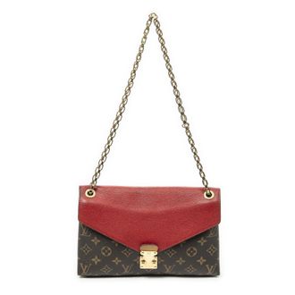 Louis Vuitton Pre-owned Womens Pallas Chain Flap Shoulder bag - Red - One Size