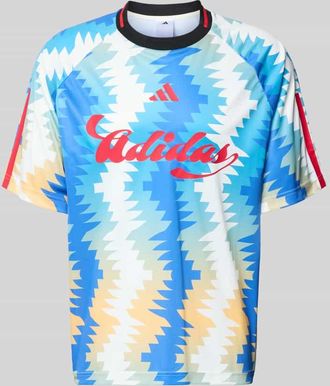 adidas Regular Fit T-Shirt mit Allover-Muster in Blau, Gr&ouml;&szlig;e XXL