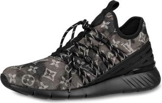 Louis Vuitton Fastlane Sneakers Black Monogram Denim 1A5B8O