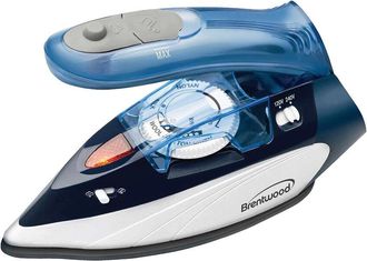 Brentwood Dual Voltage Nonstick Travel Steam Iron
