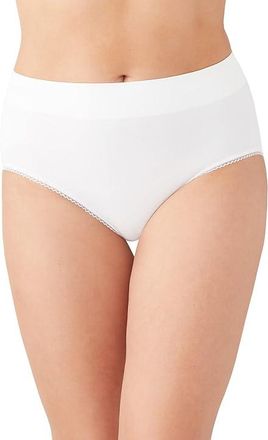 Wacoal Feeling Flexible Brief 875332 Womens Underwear White : 2XL, Spandex/Nylon