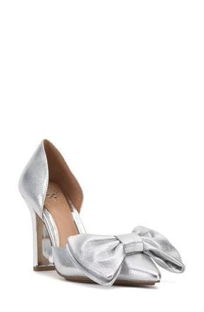 Vince Camuto Burke Bow Pump in Lux Silver at Nordstrom Rack, Size 8.5