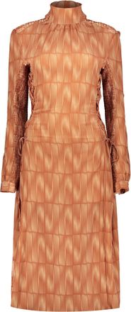 Low Classic Printed Dress