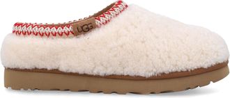 UGG flache Schuhe Beige