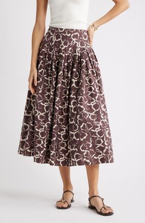 Nordstrom Pleated Cotton Poplin Skirt in Brown Floating Ginko at Nordstrom, Size Xx-Large