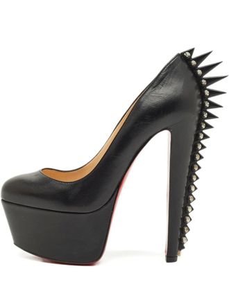 Christian Louboutin Electropump leren pumps met spikes - Zwart