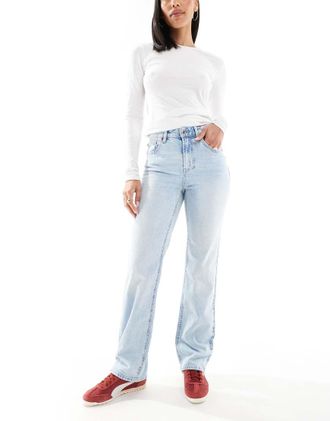 Vero Moda Tessa high rise straight leg jeans in light blue