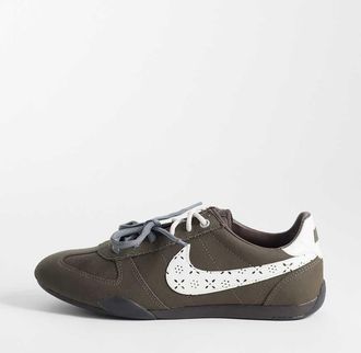 Nike Sprint Sister - Sneakers grigio scuro e bianche con doppio laccio
