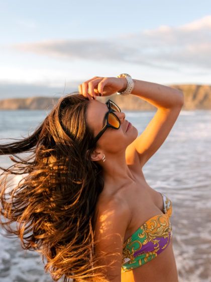 Protezione solare per capelli: il prodotto di cui non sapevi di aver bisogno d’estate!