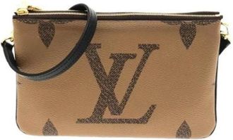 Louis Vuitton Pre-owned Cross Body Bags, female, Brown, Size: ONE SIZE Pre-owned Pochette Shoulder Bag