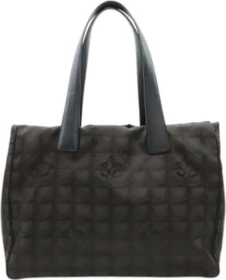 Chanel Pre-owned Tote Bags, female, Black, Size: ONE SIZE Pre-owned New Travel Line Nylon Tote Bag