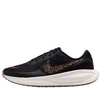 Nike (WMNS) Nike Revolution 8 Black Fusion Red IR0208-001