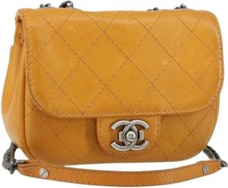 Chanel Pre-owned Mini Bags, female, Orange, Size: ONE SIZE Pre-owned Mini Bag