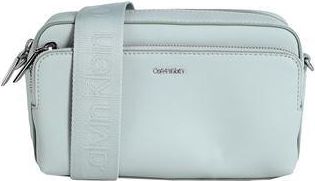 Calvin Klein BOLSOS - Bolsos con bandolera en YOOX.COM