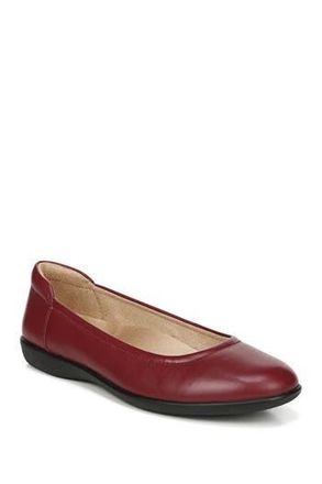 Naturalizer Flexy Leather Flat - Wide Width Available in Red at Nordstrom Rack, Size 6.5