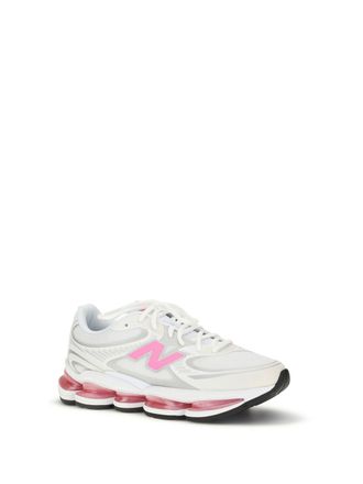 New Balance Unisex 2000 Sneakers White-Pink Upper: Fabric; Sole: Rubber White/pink