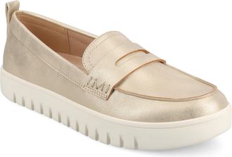 Journee Collection Womens Tayla Medium and Wide Width Penny Loafer