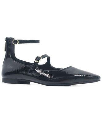 Kenneth Cole Nolita Flat