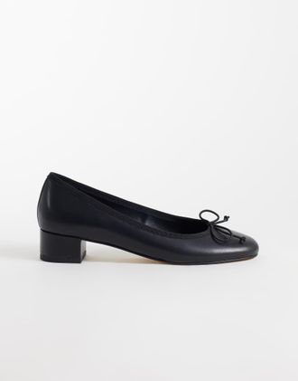 Tony Bianco Maddi ballerine con tacco in pelle nera-Nero