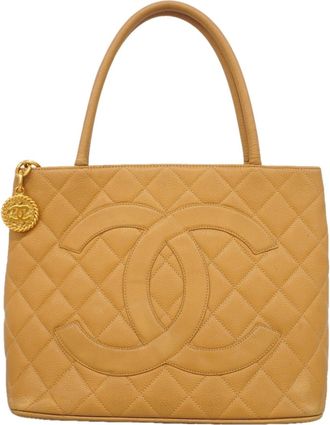 Chanel Beige Grained Calfskin Tote Bag (Pre-Owned)