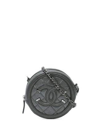 Chanel 2018-2019 Metallic Caviar CC Filigree Round Clutch with Chain crossbody bag - Black