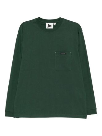 And Wander T-shirt Green Gramicci Backprint LS - Verde