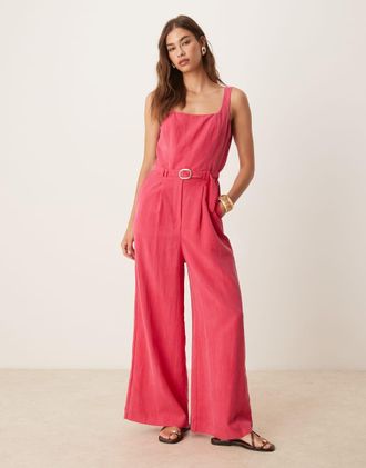 Mango Tuta jumpsuit con corpino strutturato, cintura e pieghe sul davanti color lampone-Rosa