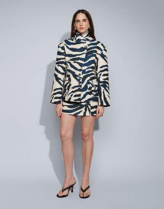Topshop co-ord blazer con collo alto e stampa zebra-Multicolore