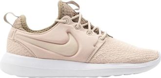 Nike Roshe Two SE - Dames - Fitnessschoenen - Beige - 39 EU - Fitness