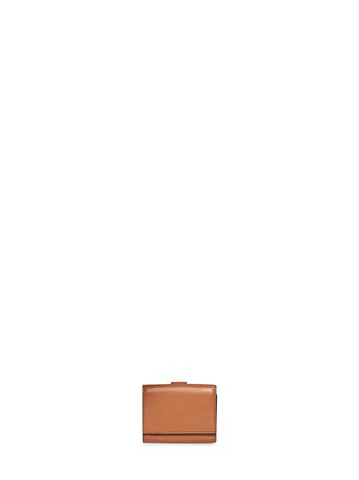 Chlo&eacute; Grained Calf Leather Wallet - Brown