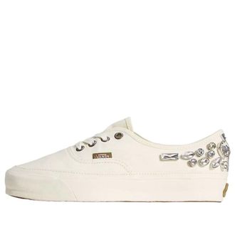 Vans Premium Authentic White Metal Eyelets VN000DB8CCZ