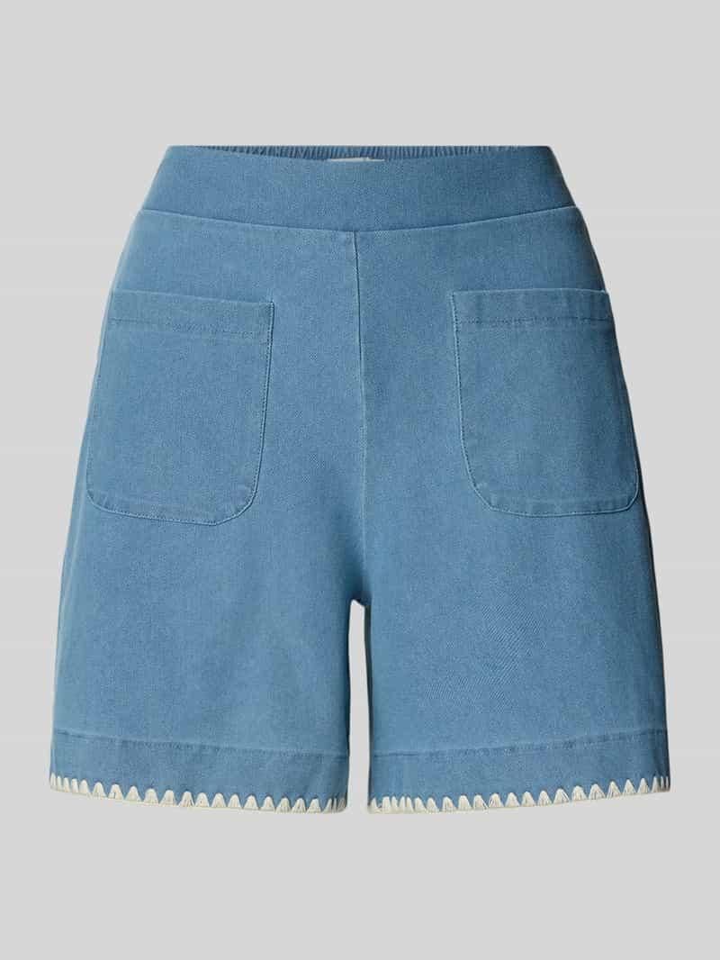 ICHI Damen Shorts 'Lisa' – Lässige Stoffhose, Regular Fit, Mit Allover-Print, Nachhaltige ECOVERO-Fasern