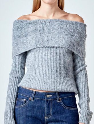 endless rose Off Shoulder Cable Knit Sweater In Heather Grey