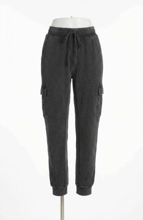 Z Supply Womens Niles Waffle Cargo Pant In Black