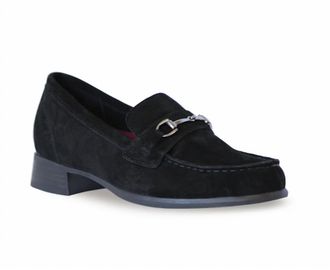 Munro Womens Gryffin Loafer In Black Suede