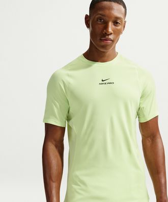 Nike Mens Nike Pro Training Dri-FIT Short-Sleeve Top in Green | HV0409-360