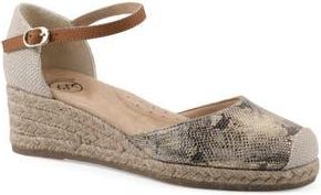 White Mountain Maintain Espadrille Wedge Sandal in Gold/Fabric at Nordstrom Rack, Size 7.5