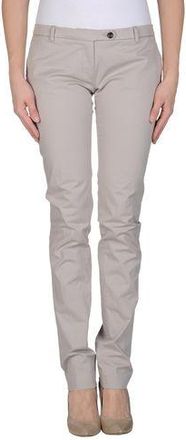 Gold Case PARTES DE ABAJO - Pantalones en YOOX.COM