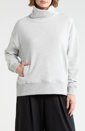 Yogalicious London Edge Silicon Fleece Sweatshirt in Heather Grey at Nordstrom Rack, Size X-Small