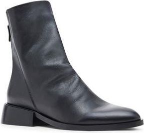 Steve Madden Nexie Bootie in Black Leather at Nordstrom Rack, Size 6.5